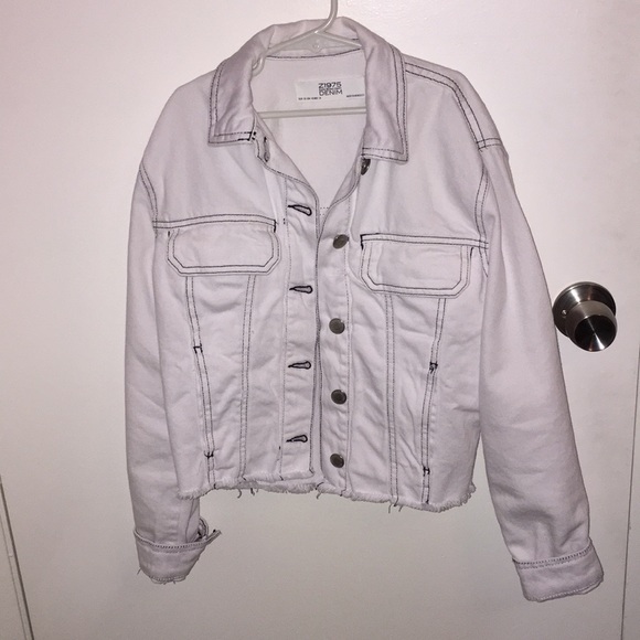 white cropped denim jacket zara